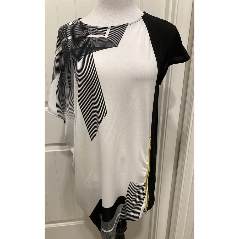 Italy Rinascimento Black/White X Generation Top Yellow Zipper Accent SZ S Read